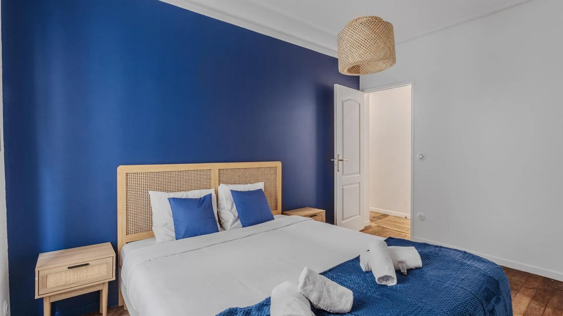 Splendide Appartement Paris 18Eme 6P 0*,  צרפת